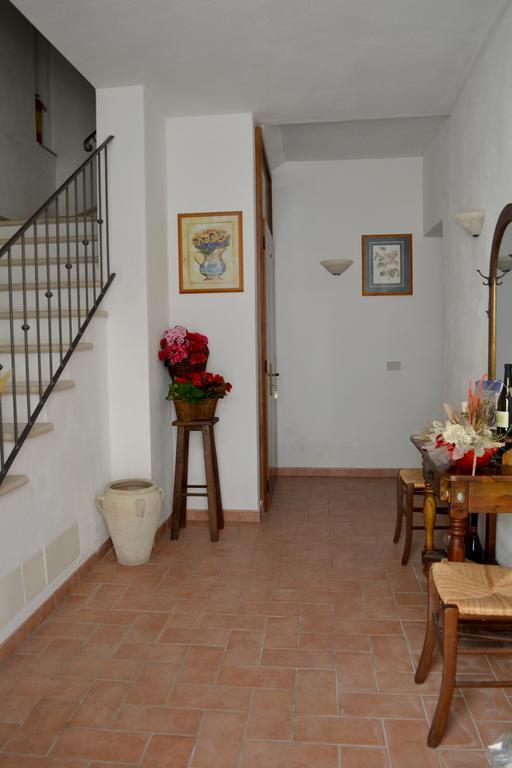 Villa Santa Maria Montalcino Buitenkant foto